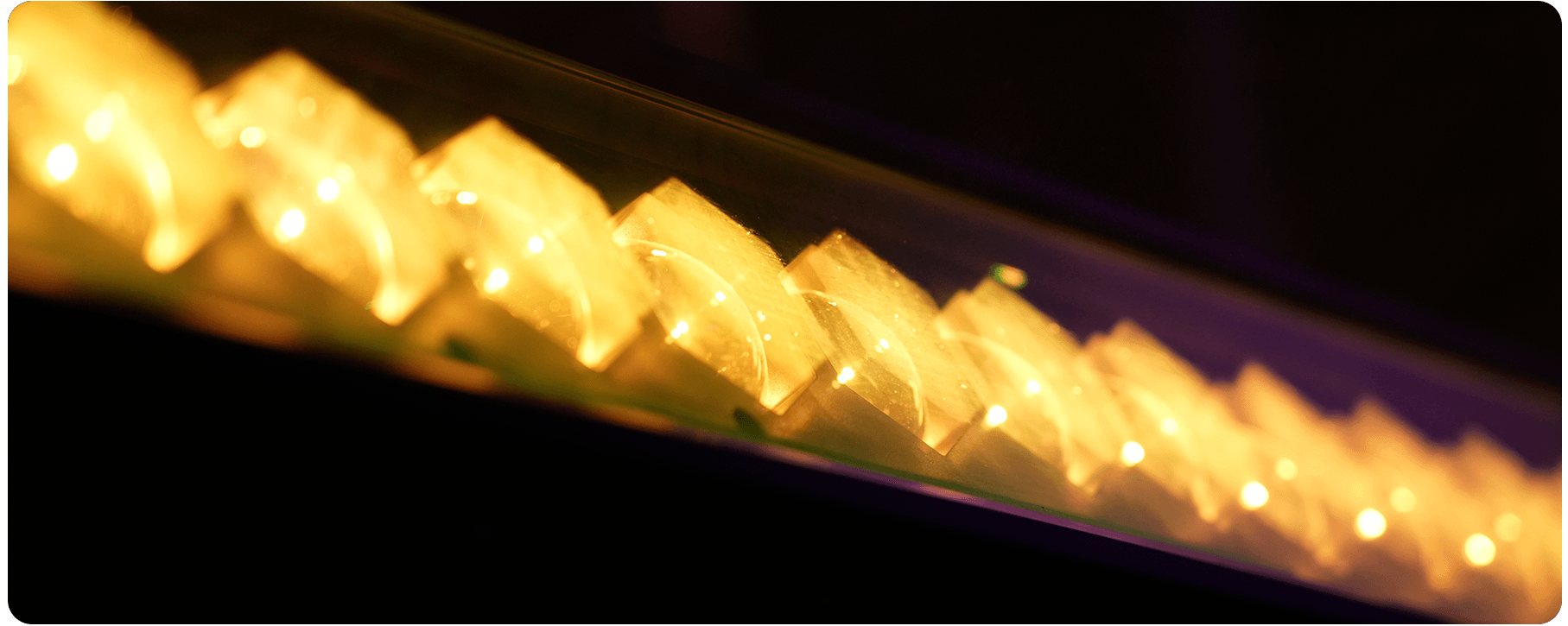 Skyline-Moving-Head-LED-Batten-Light