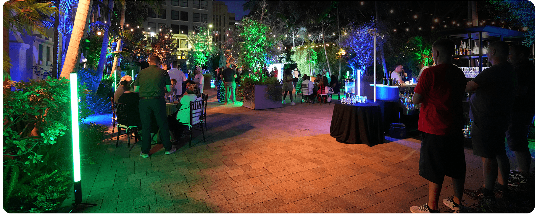 Tubby 360 - LED Pixel Tube 360 IP65 Rated