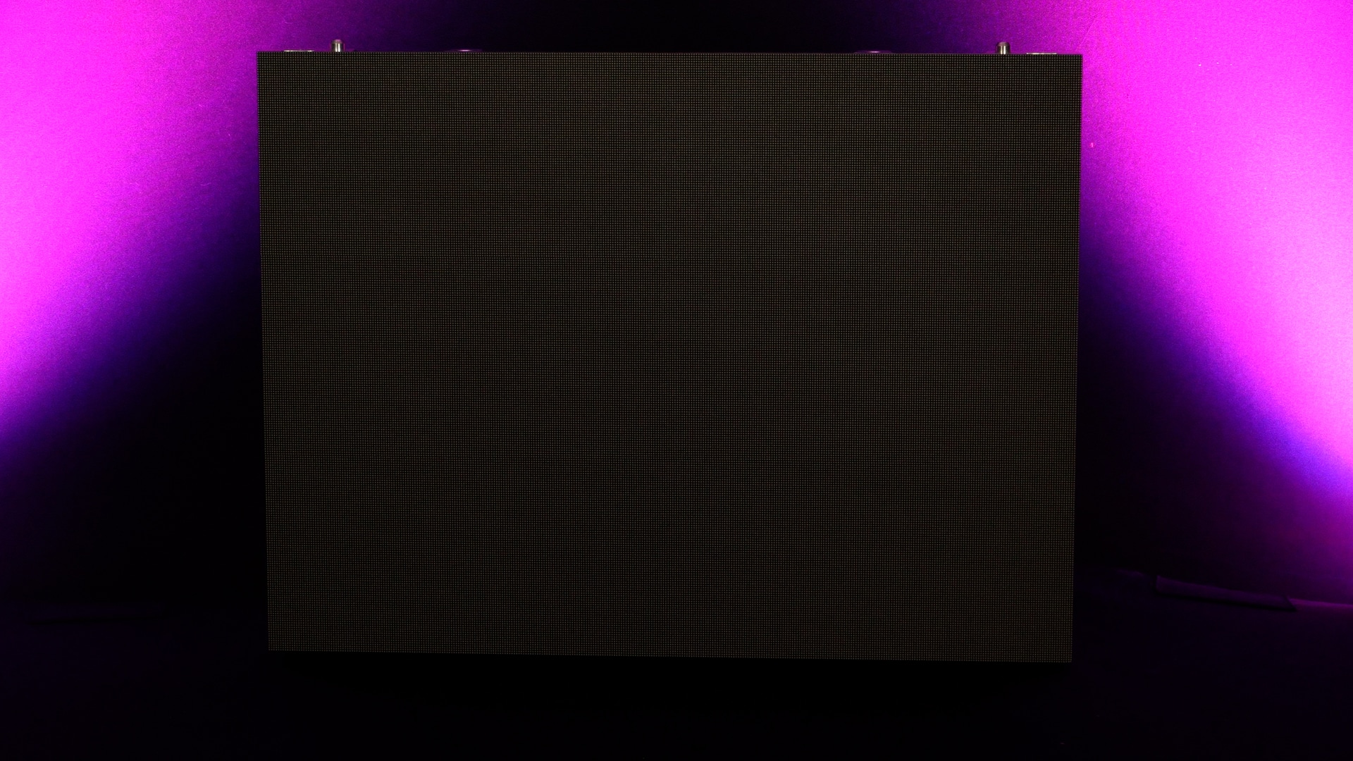 Ultraline-IndoorLed Wall-Display