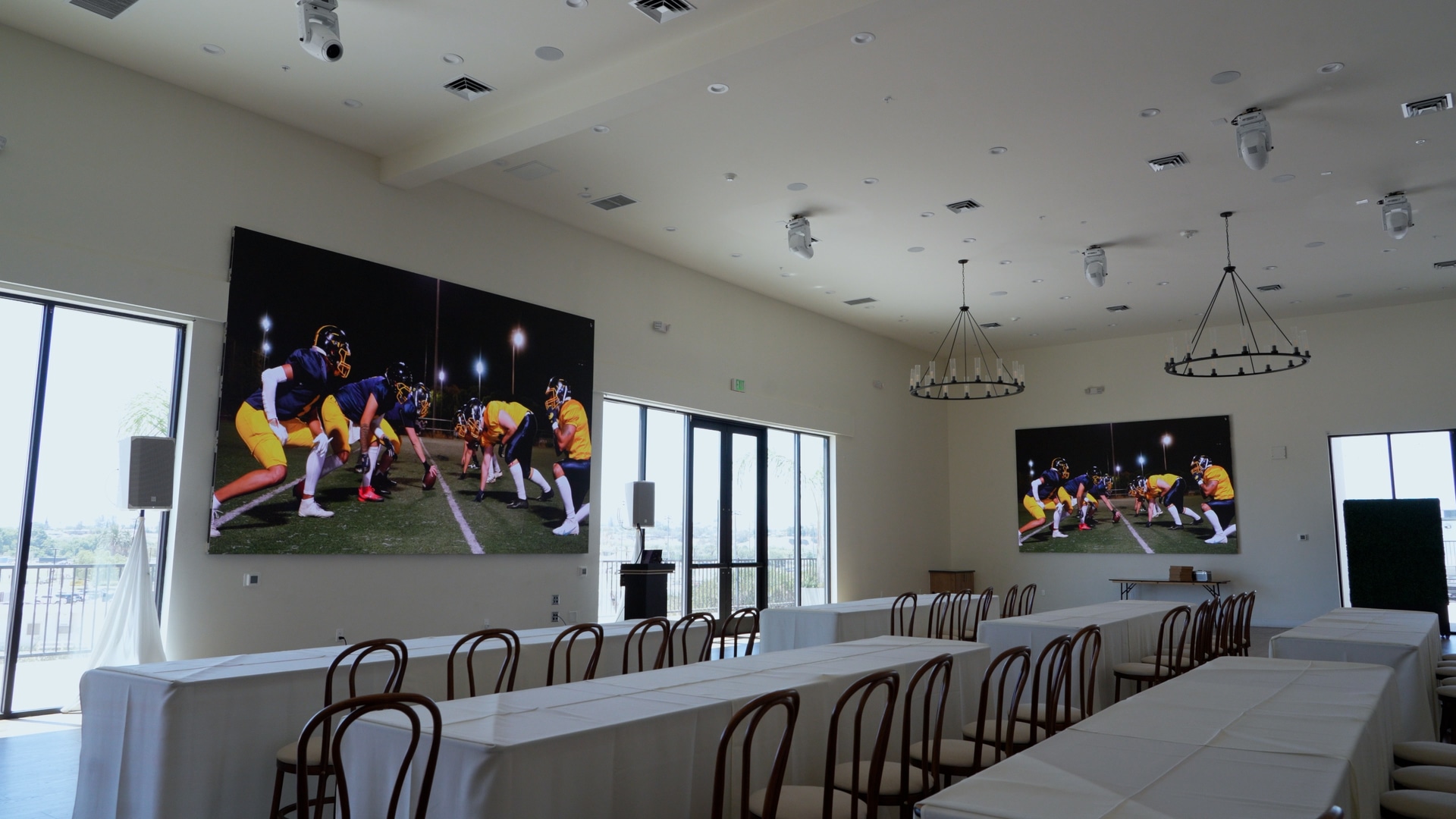 Ultraline-IndoorLed Wall-Display